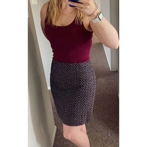 LOFT factory Textured Zig Zag Pattern Mini Skirt Black & Mauve Size 12